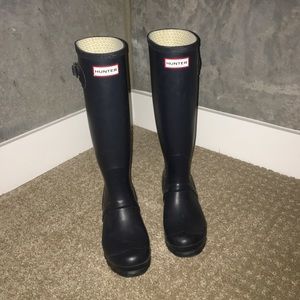 Hunter Original Tall Rain Boots - size 5